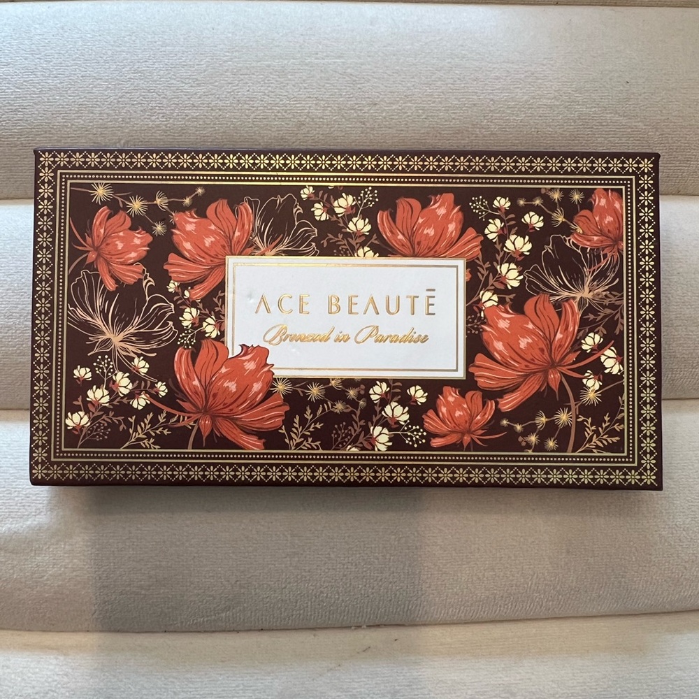 Ace Beauté bronzed in paradise bronzer  Palette